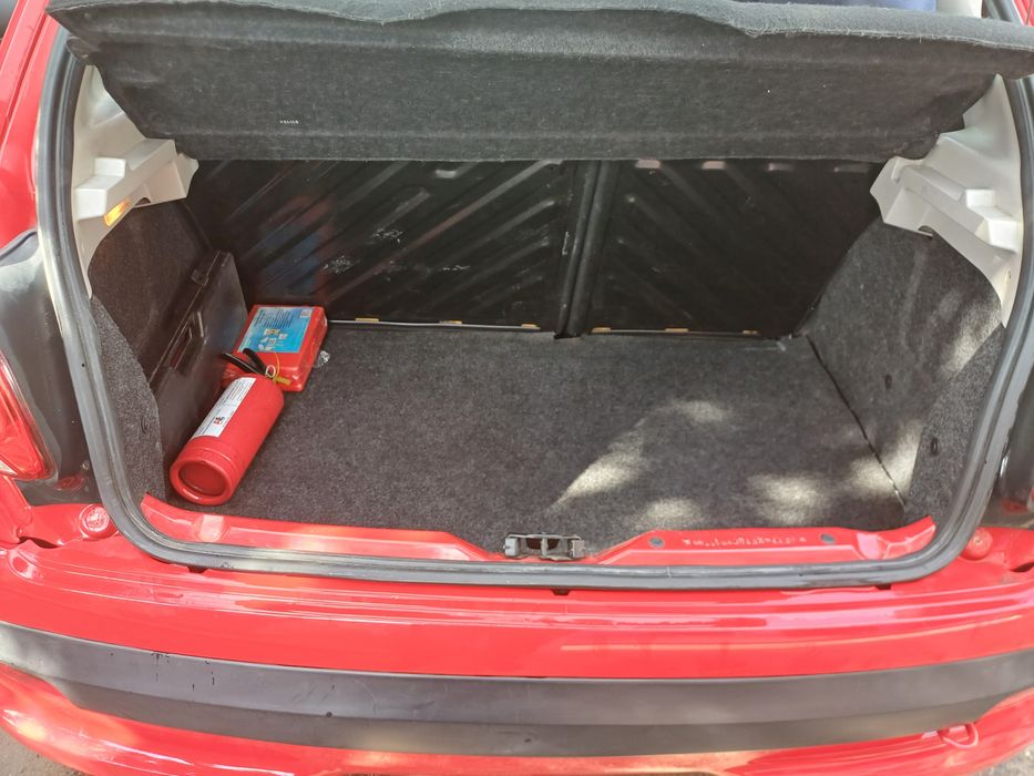 Peugeot 206+  Benzina