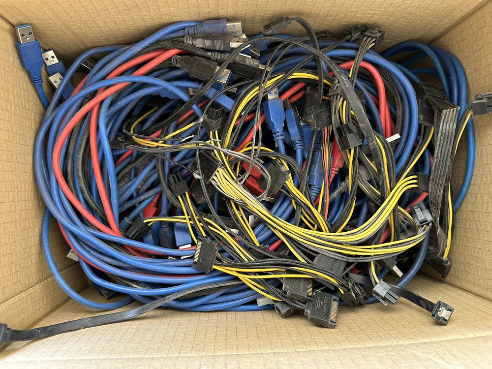 PCI Riser Екстендъри, 4/6 PIN Riser Extenders