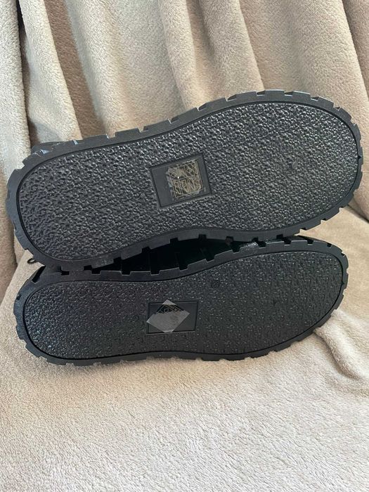 Дамски боти/кубинки с чанти на глезените