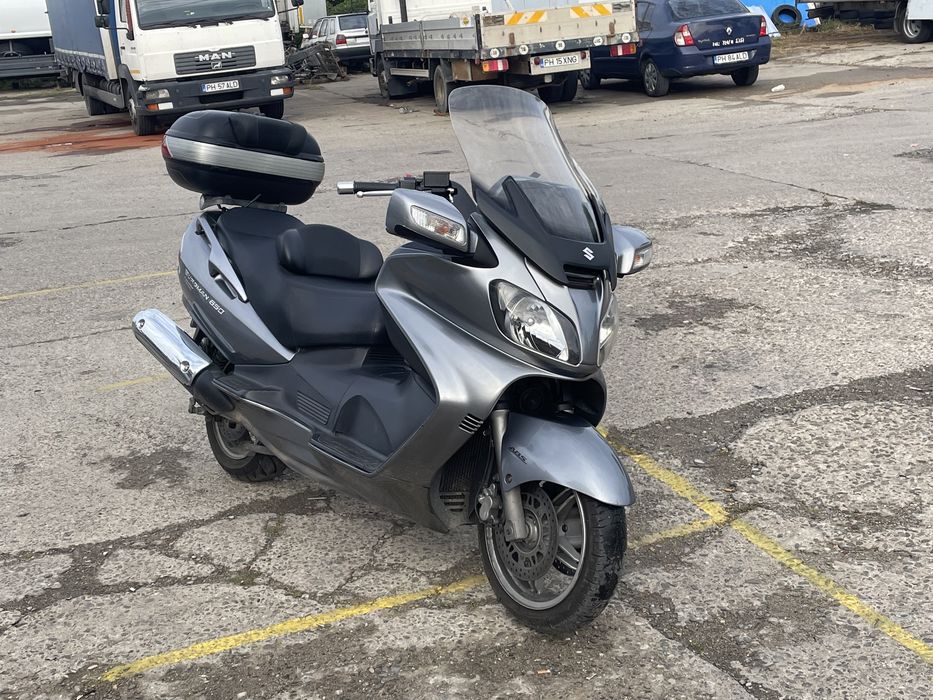 Motocicleta -scuter  suzuki burgman650