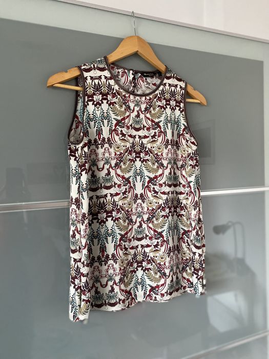 Top/maieu vascoza Massimo Dutti 34