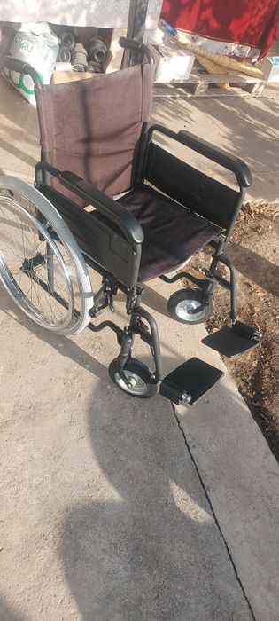 Инвалидная коляска