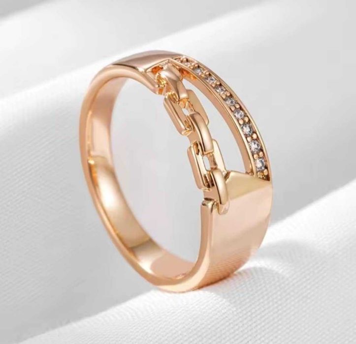 GR109, inel placat aur 14k,nou/marcat,unisex, zirconii albe,deosebit