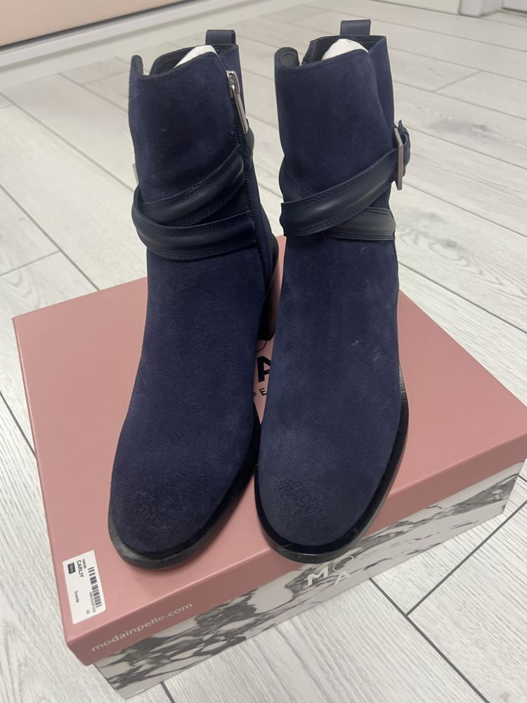 Ghete din piele intoarsa Moda in Pelle Carliy