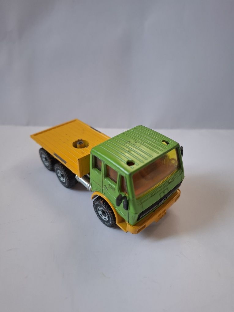 Камионче Mercedes-Benz Siku мащаб 1:55