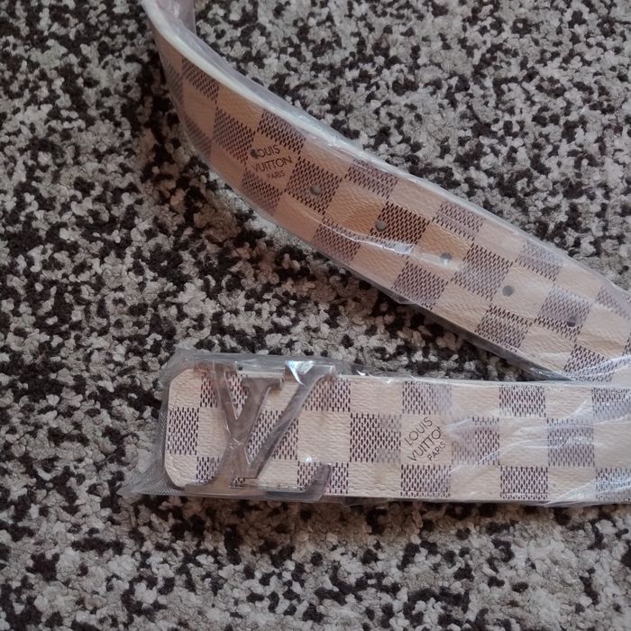 Curea LV (115cm) Noua | Livrare cu verificare