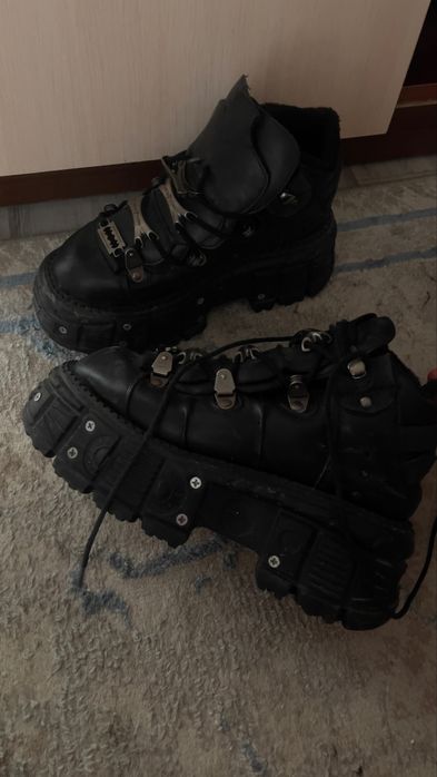 нью роки с мехом