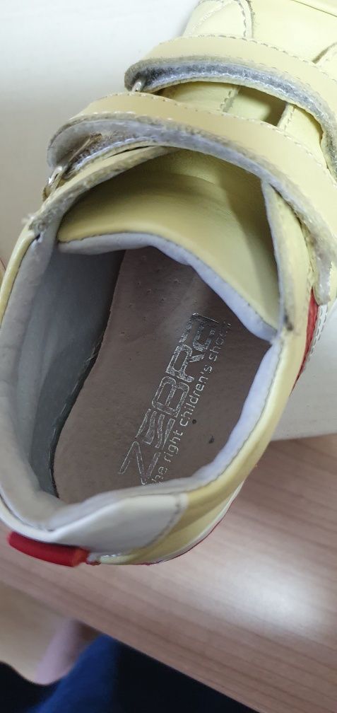 Pantofi  piele naturala nr.29