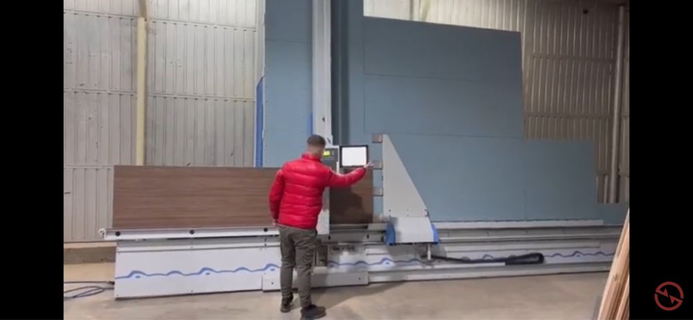 Circular homag automat vertical