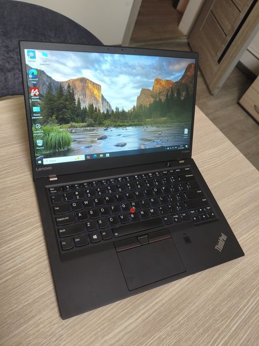 ThinkPad Carbon X1 , с отличным батарейкой