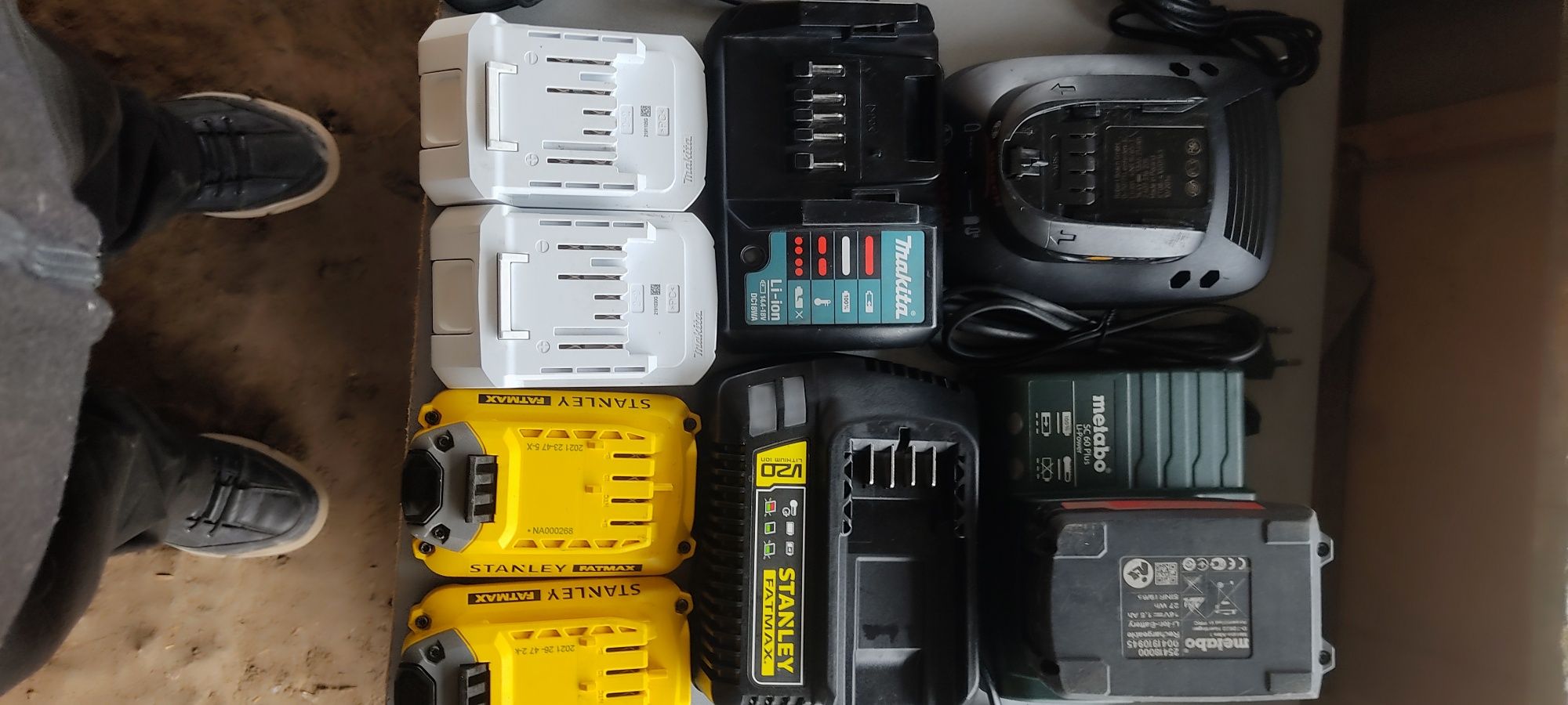 Makita bosch stanler metabo batarya zaryatchilar