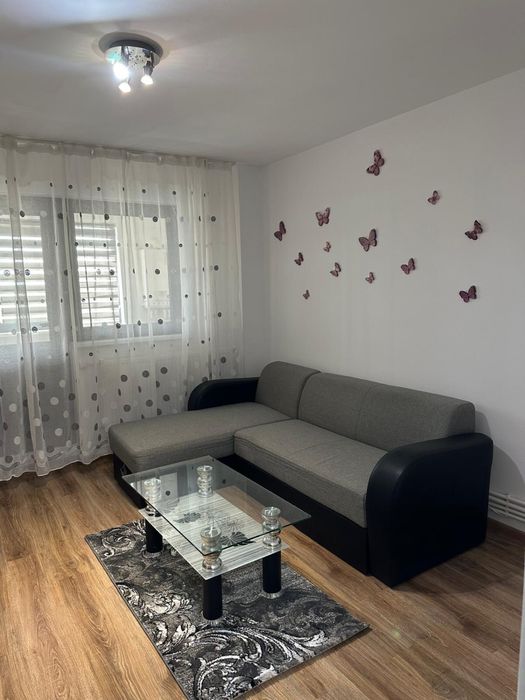 Garsoniera moderna - Capatul lui 2 - Hipodrom