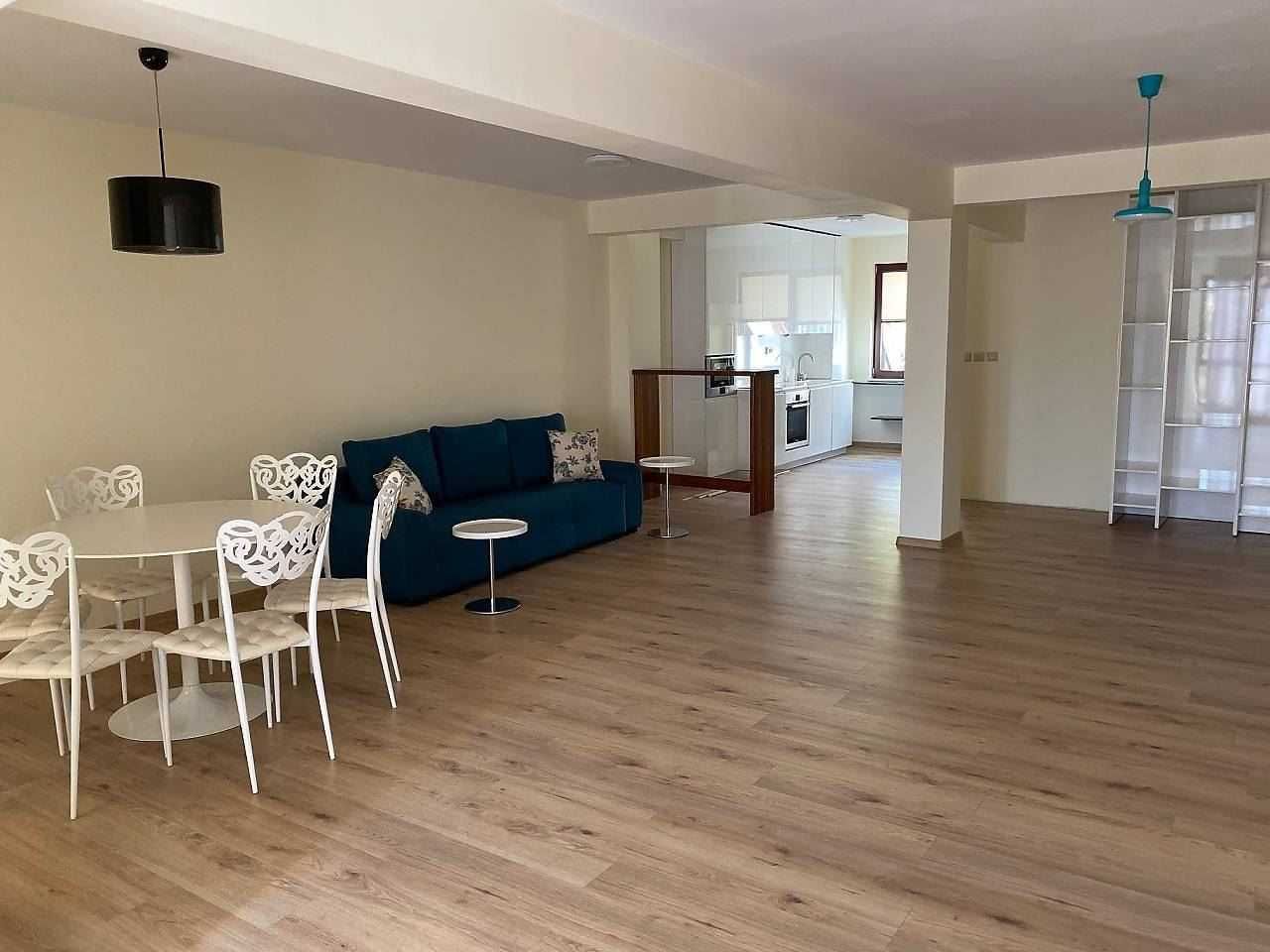 Дава се под наем Тристаен апартамент в София, Хиподрума - 118 кв.м за 535.5 € - Снимка #5