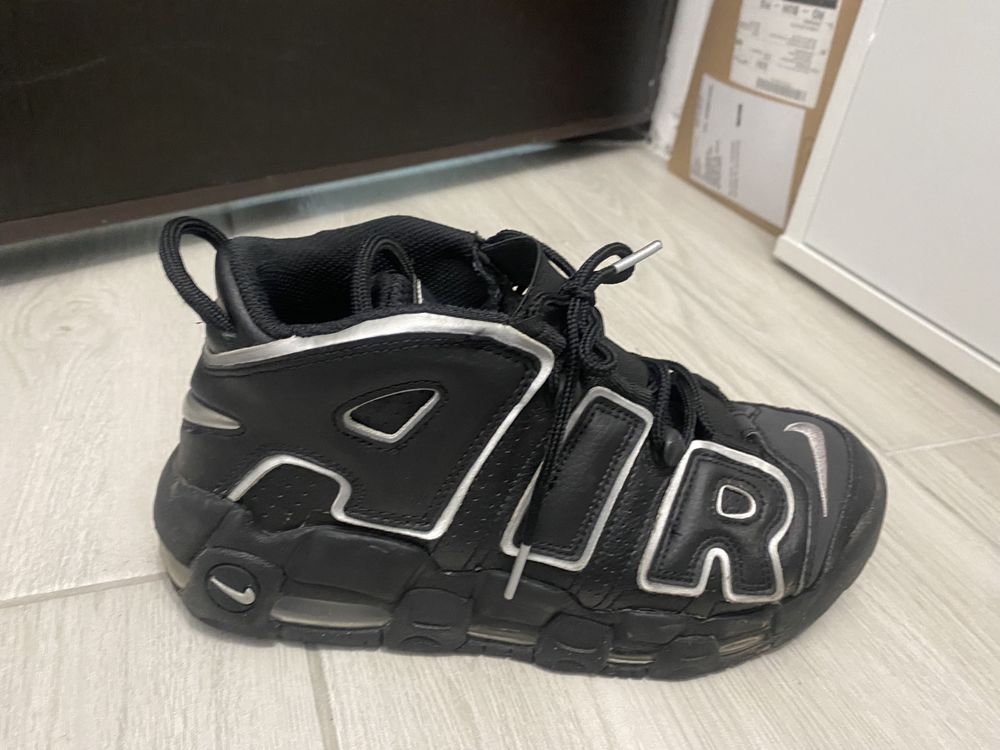 Adidasi Nike More Uptempo Black&White Reflective