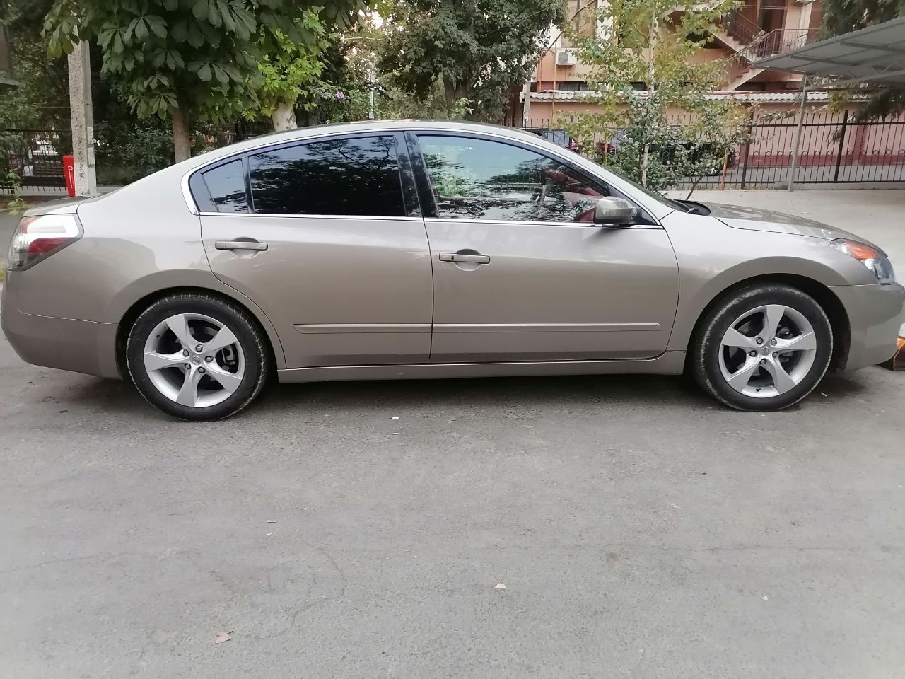 Продаю Ниссан Алтима l32 2008 год