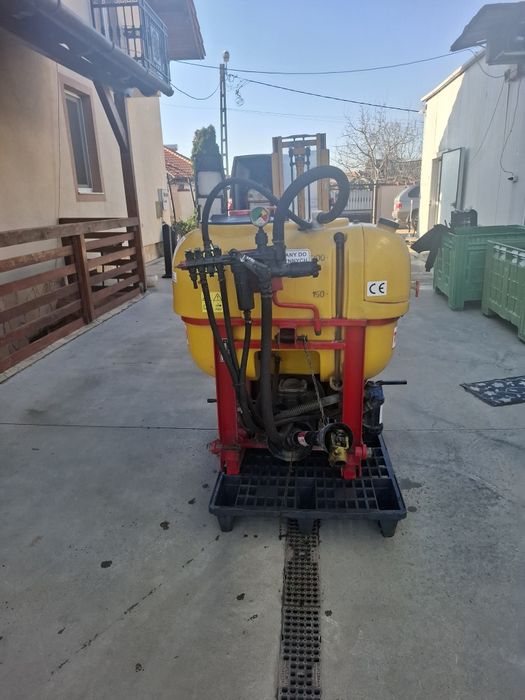 Pompă Atomizor Stropitoare pomi fructiferi și vita de vie