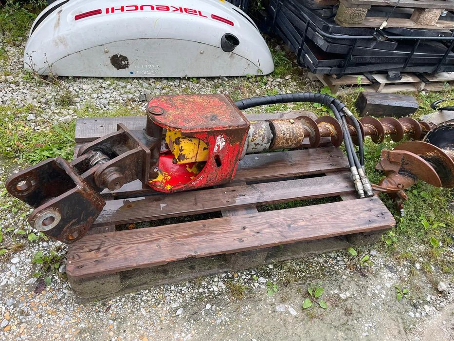 Burghiu hidraulic pentru pământ Danfoss pentru excavatoare de 2.5-5 tone