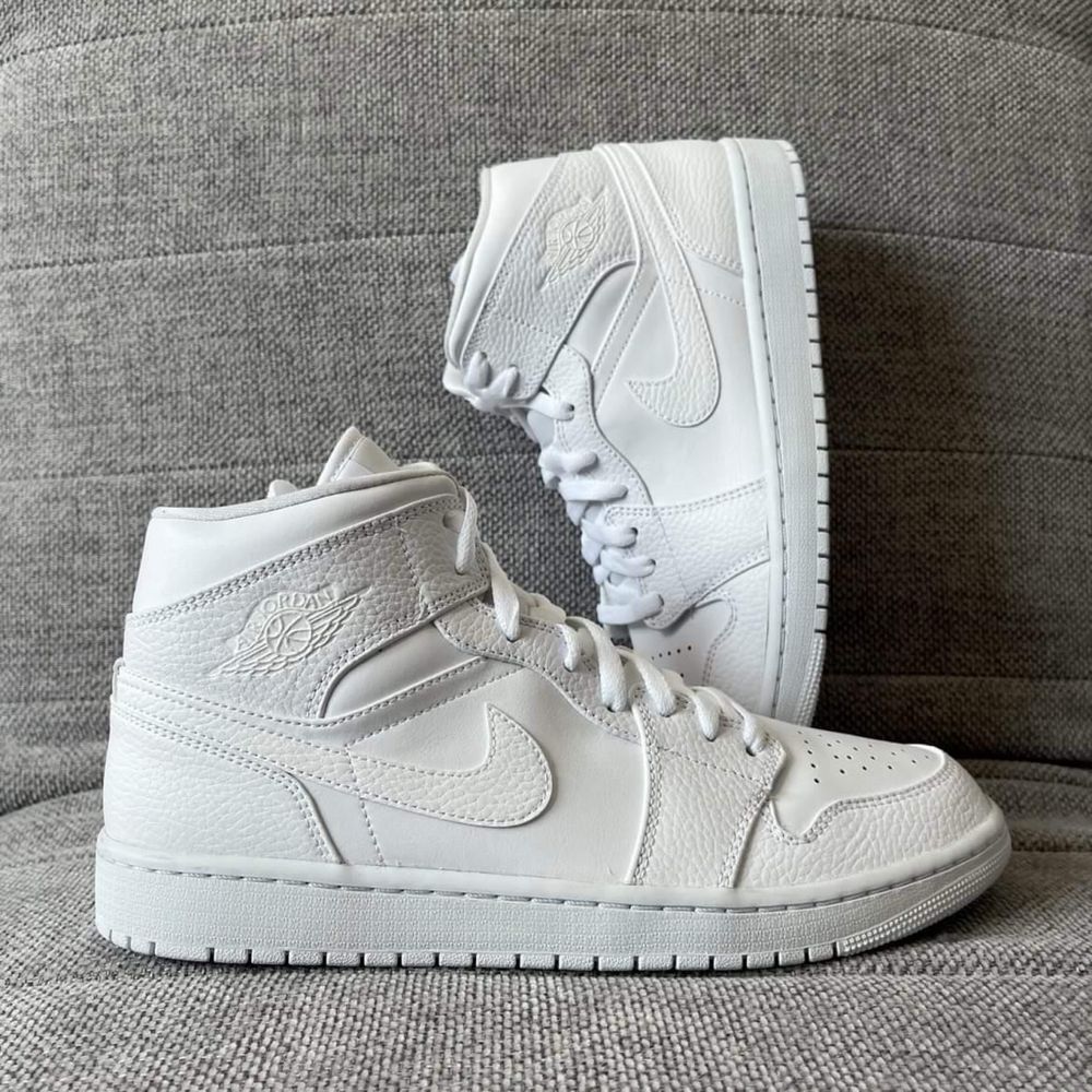 Air Jordan 1 Mid Triple White 44