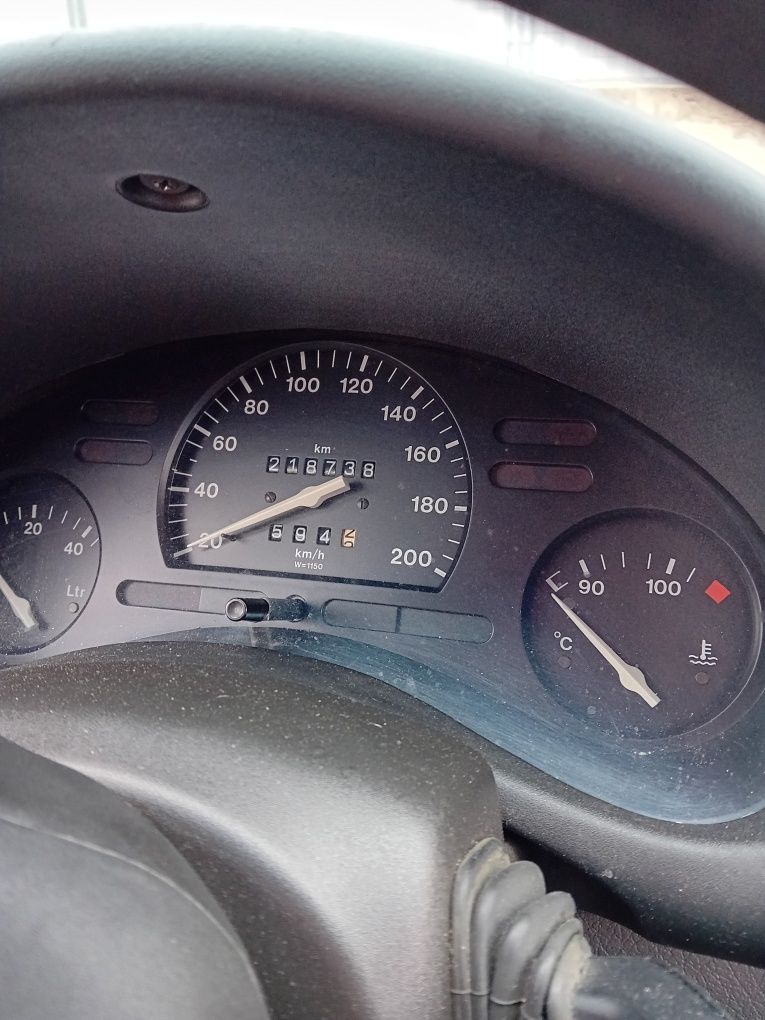 Опел корса 1.4, 93г.