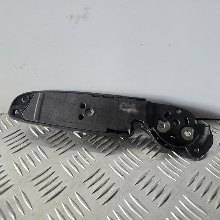 Buton reglaj scaun stanga fata Opel Astra K
