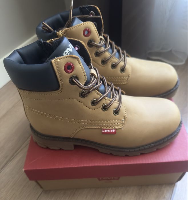 Детски Боти на Levi’s