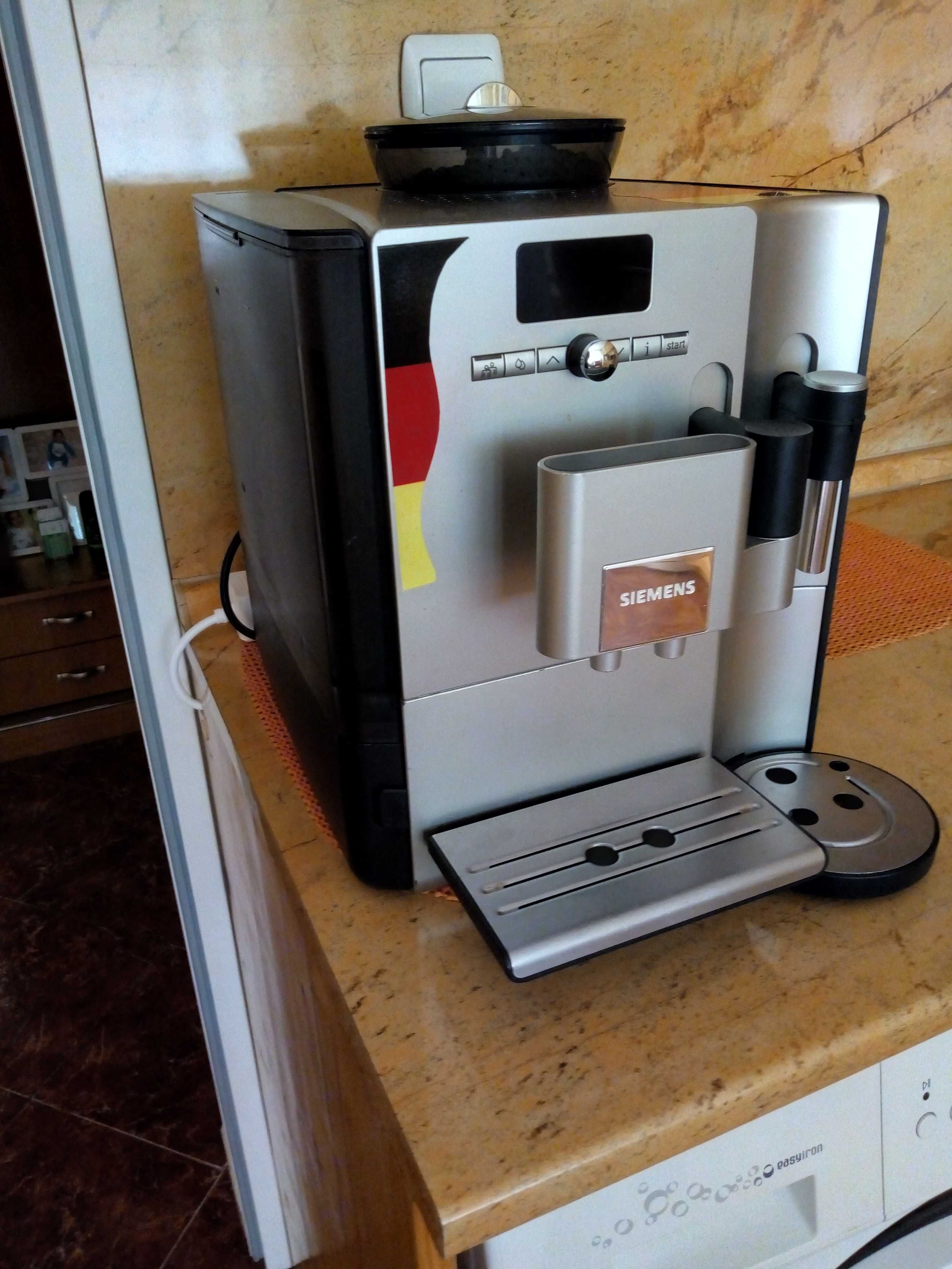 Кафе робот SIEMENS-7ма серия!Много добър!