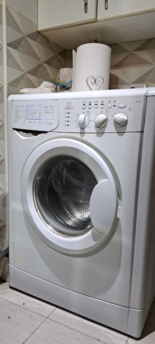Продам стиральная машинка indesit бу