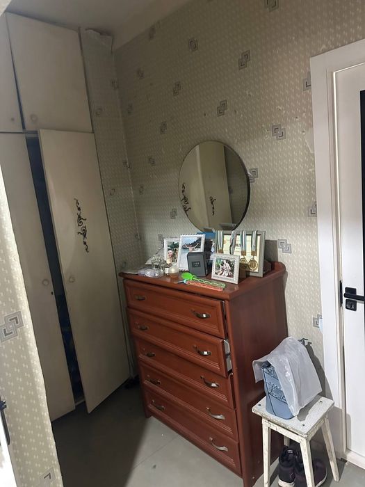 Продаётся квартира Сергели 8 2³/7/9 68кв.м, балкон 2×6, лифтовая 12 кв