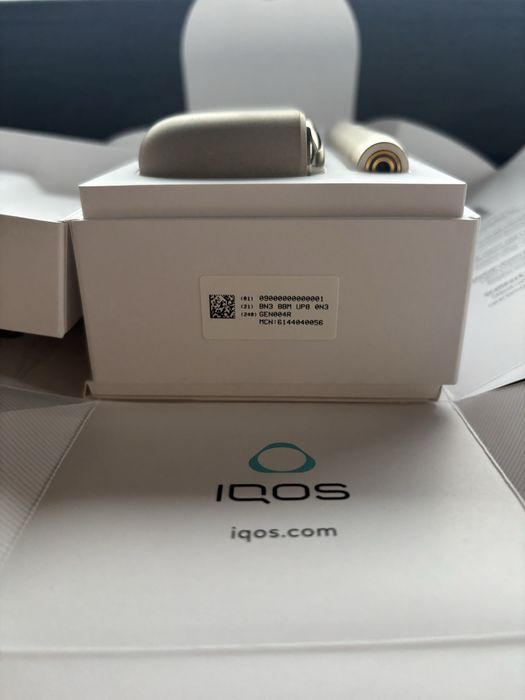 Dispozitiv IQOS ILUMA
