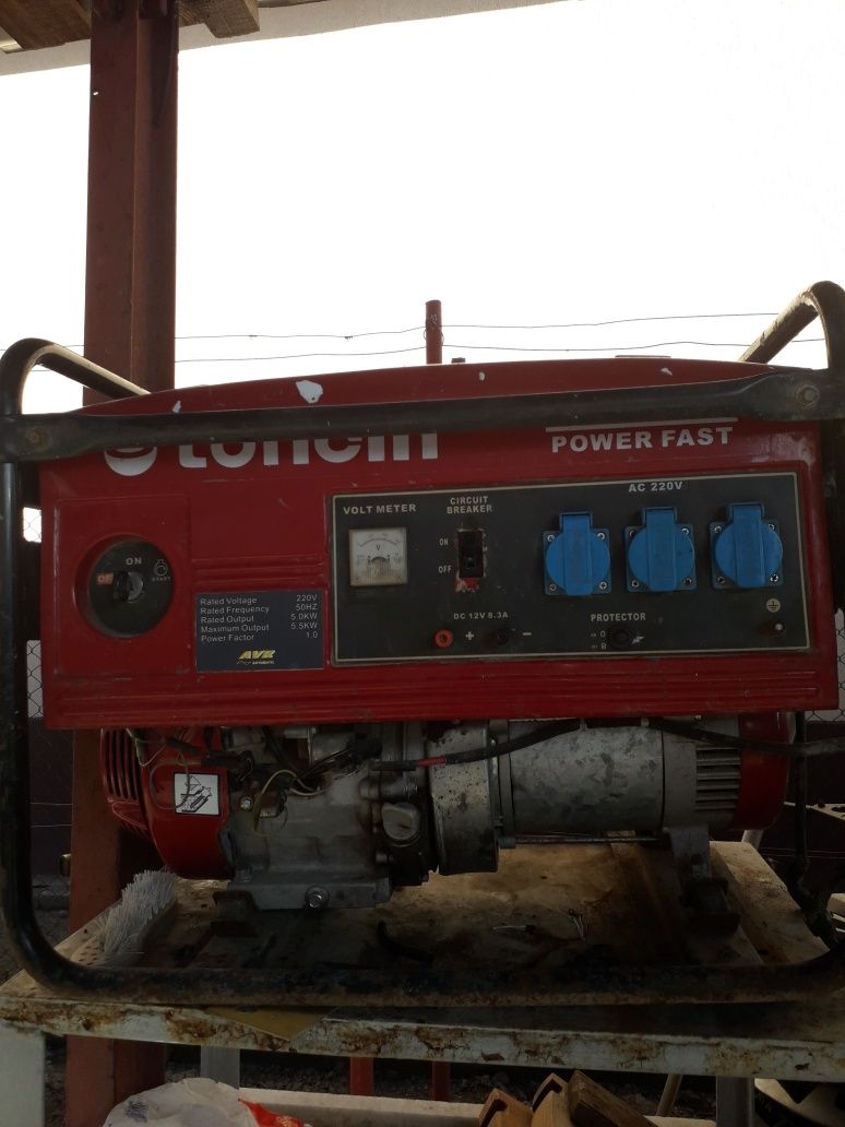Generator longin 5.5kw,benzina .pornire electromotor si sfoara