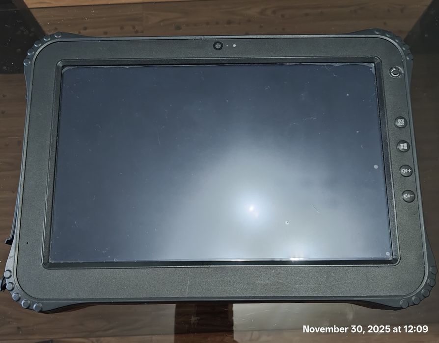 Tableta diagnoza auto Fielbook Getac rezistenta la socuri