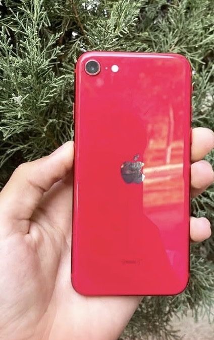 Sotiladi Iphone SE 2020