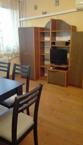 Дава се под наем Двустаен апартамент в Бургас, Зорница - 50 кв.м за 255 € - Снимка #3