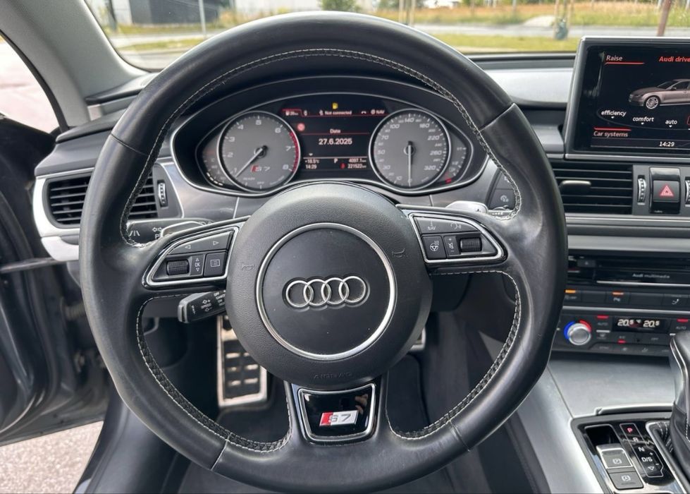 Vând Audi S7 4.0 TFSI V8 450 CP
