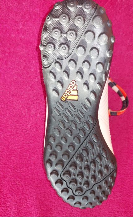 Дамски спортни обувки ADIDAS