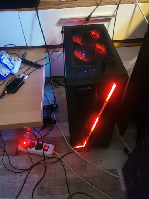 schimb pc gaming I5 10400F+16GB ddr4+rtx 4060ti+ssd m2 500gb
