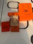 Bratara hermes alba