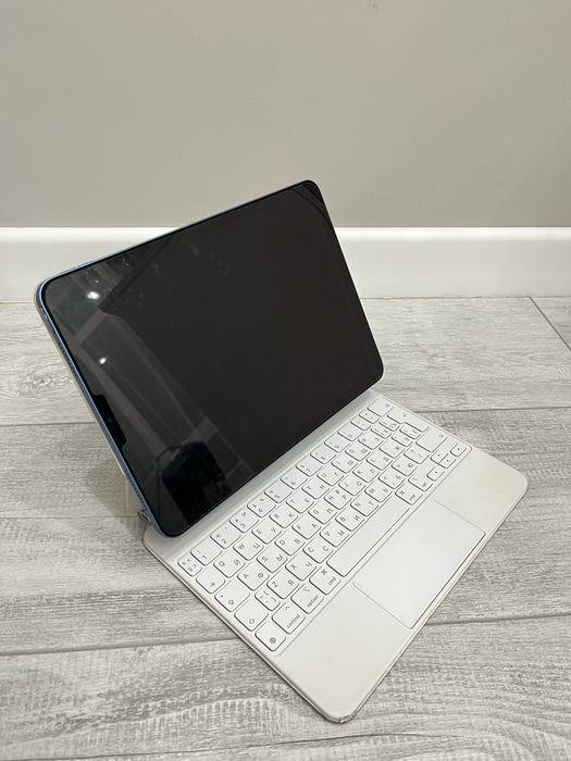 Продам свой IPad Air 5 10.9