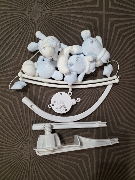 Carusel muzical pat bebe