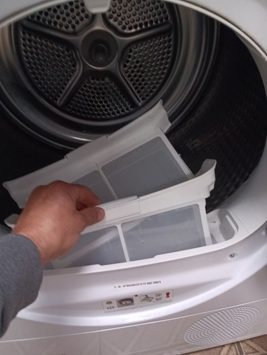 Сушилня с термопомпа Бош Bosch Serie 6 A++ 8кг  с две години гаранция!