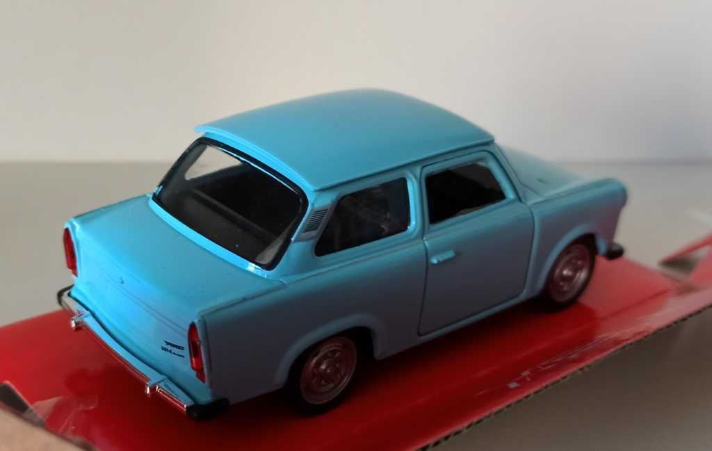 Macheta Trabant 601 - Welly 1/36 noua