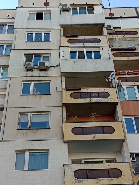 Продава се Едностаен апартамент в София, Надежда 1 - 47 кв.м за 2096 €/кв.м - Снимка #1