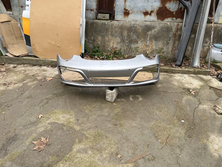 Porsche 911 Carrera 4S 2018 предна броня