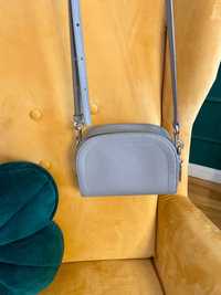 Vând geanta noua Marc Jacobs crossbody gri