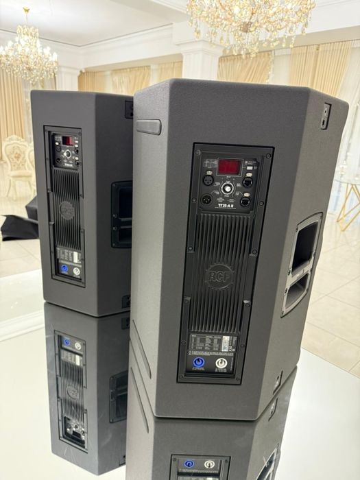 Vand Rcf TT 25 mk2