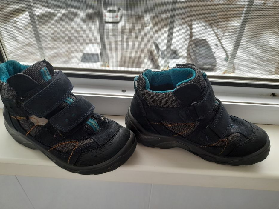 Продам весенние сапожки 30 р.