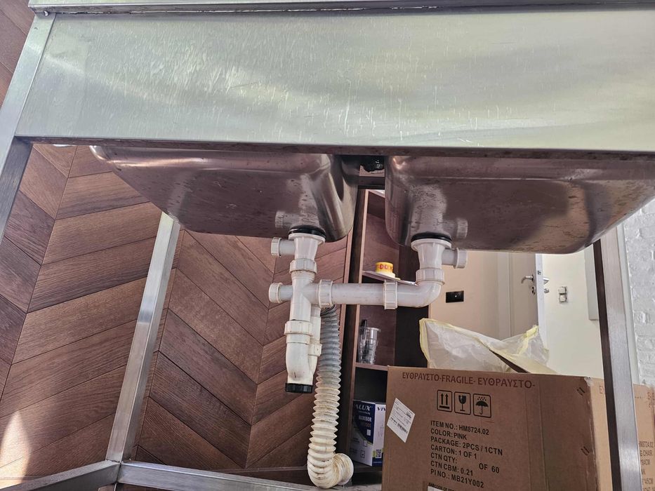 Двойна мивка за кухня