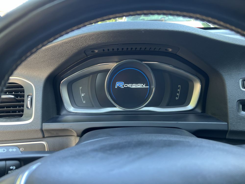 VOLVO V60  D6 Plug-in hybrid