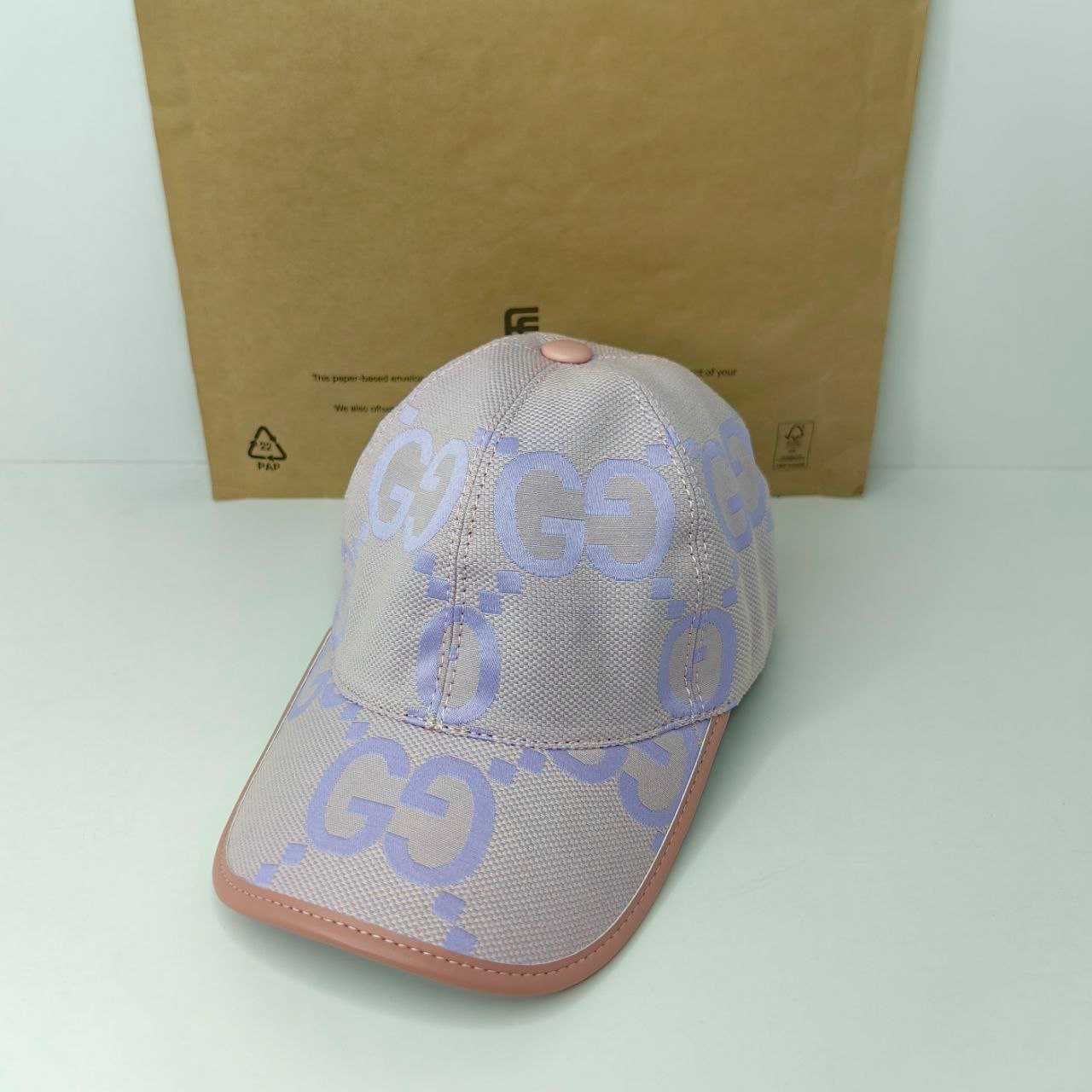 Шапка с козирка Gucci hat