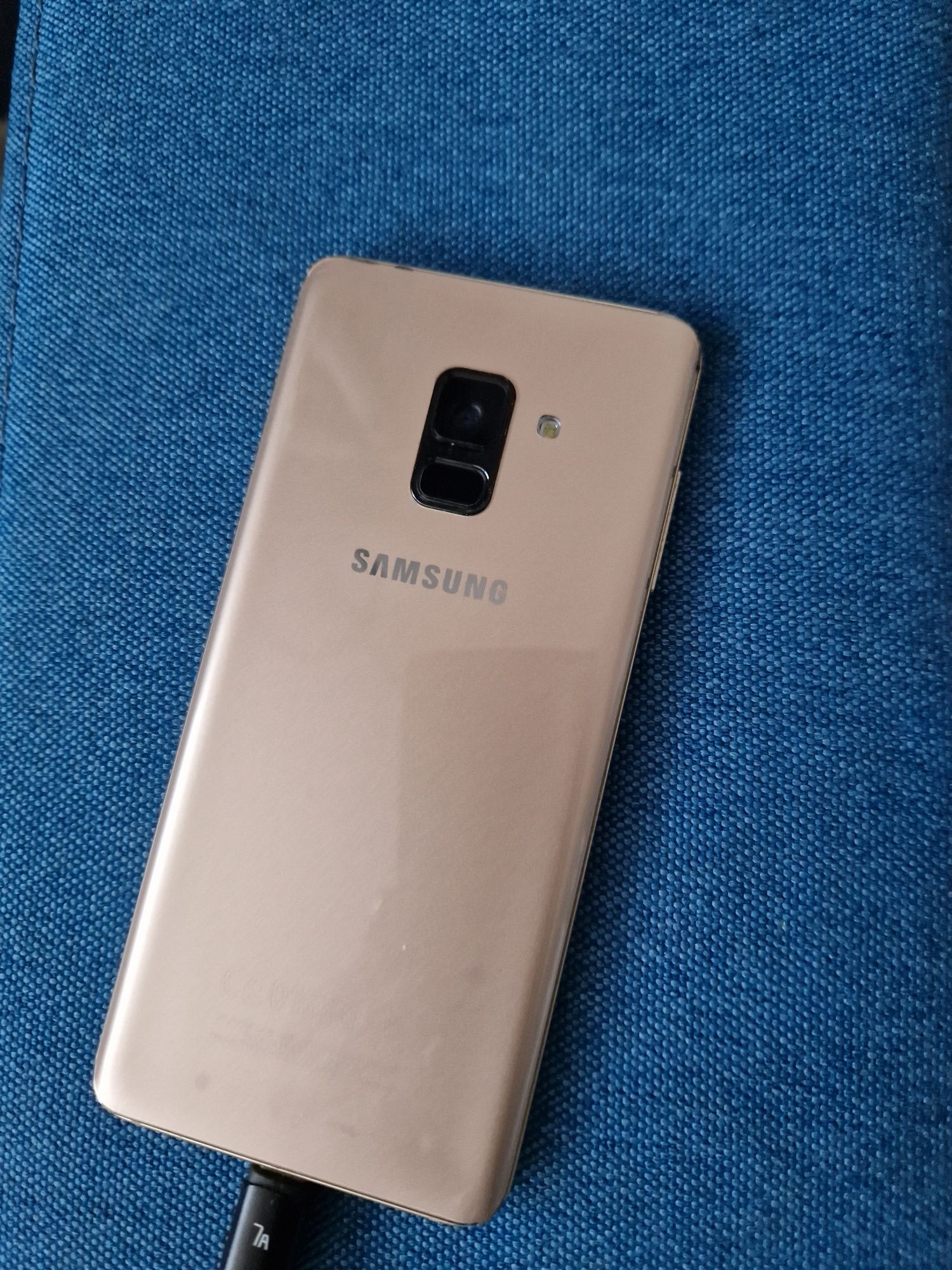 Samsung Galaxy A8